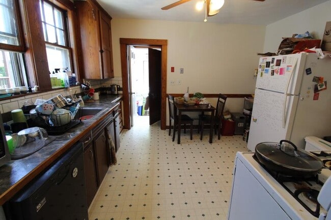 Photo - 3.0 bedroom in Cambridge Massachusetts 02140 Unit U1
