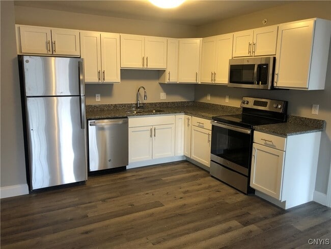 Photo - 1219 Tulip St