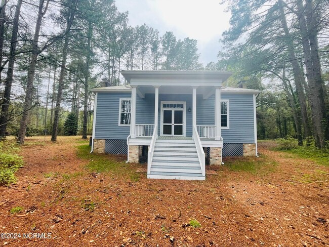 Photo - 23500 River Rd House