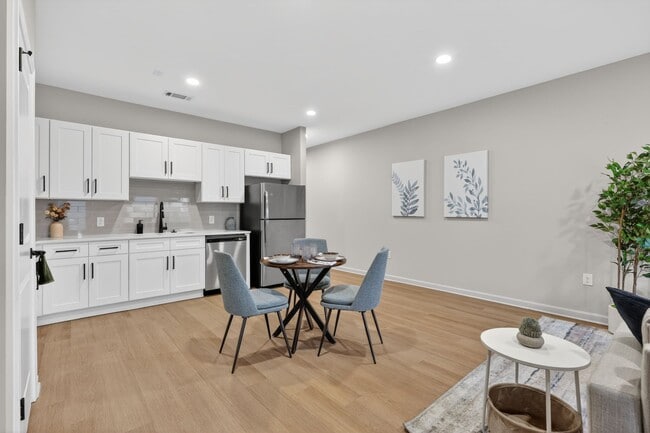 Photo - Oak Harbor Village