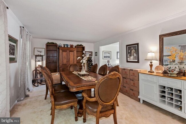 Photo - 2131 Silentree Dr