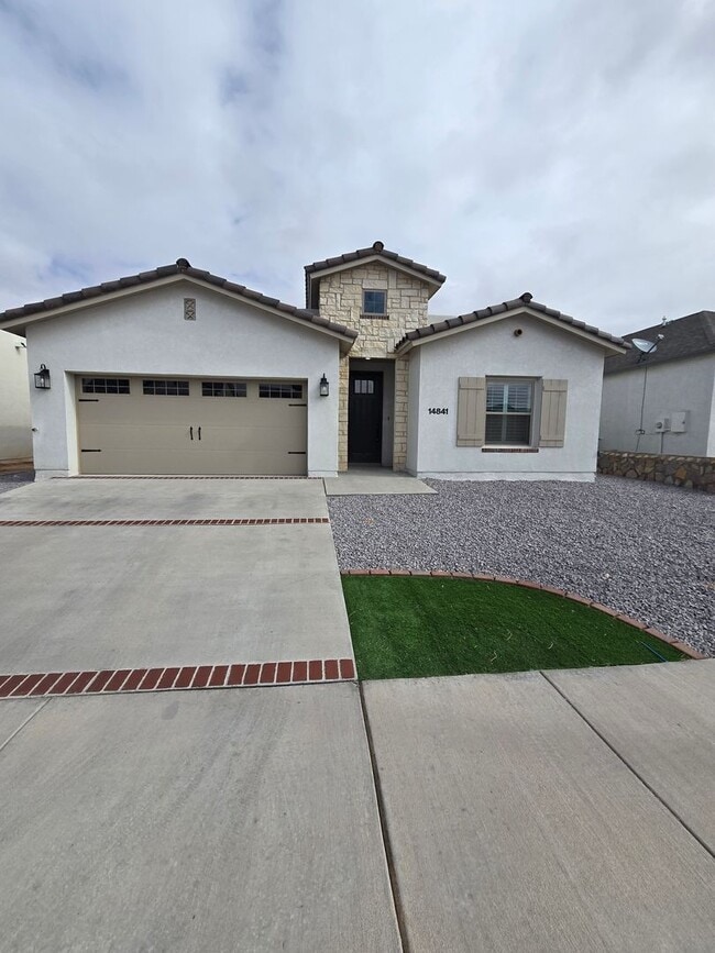 Photo - LUXURIOUS EASTSIDE HOME FOR RENT