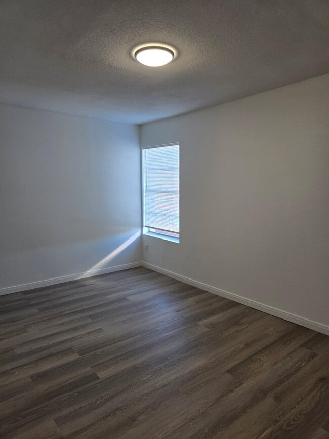 Photo - 5550 N Braeswood Blvd Unit 43