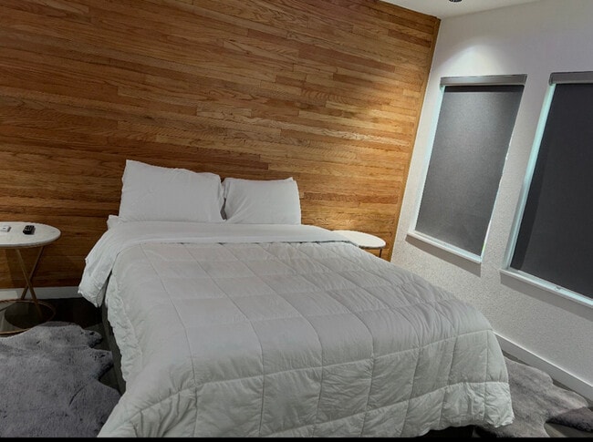 Photo - 4813 Owenwood Ave