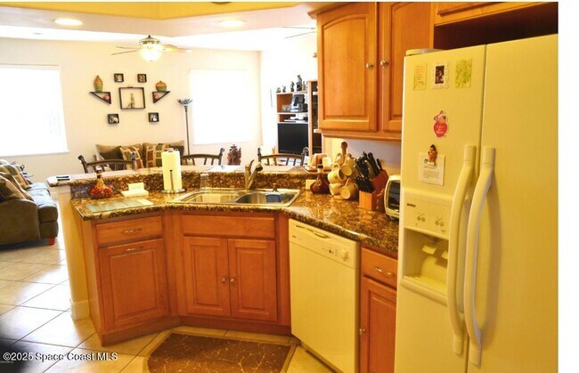 Photo - 350 Gamrott St