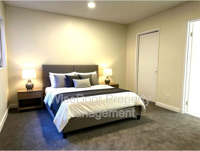 Photo - 450 E 4th St Unit #311