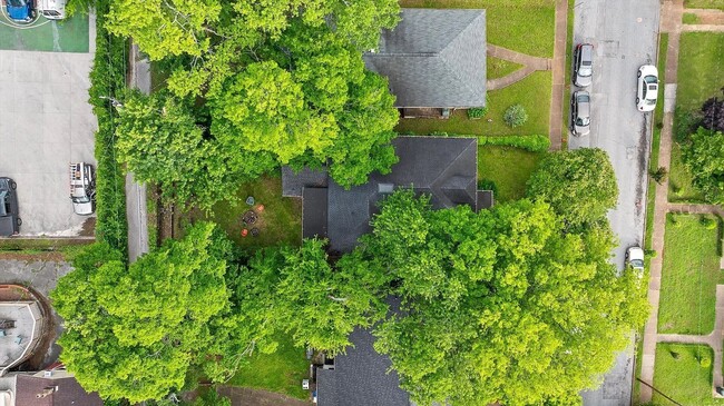 Photo - 938 Fortwood St