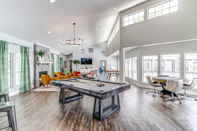 Building Photo - Evergreen Auburn Rental