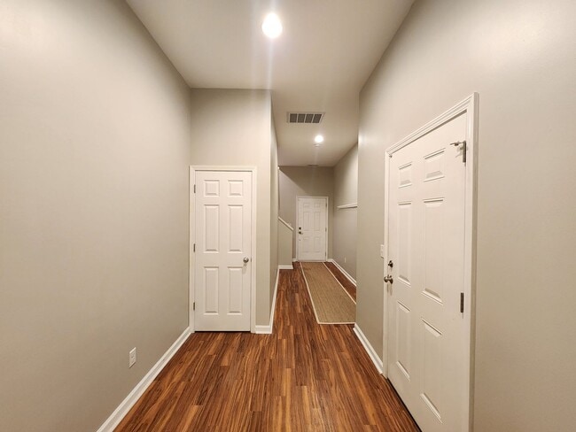 Photo - 19 Terrace Ct