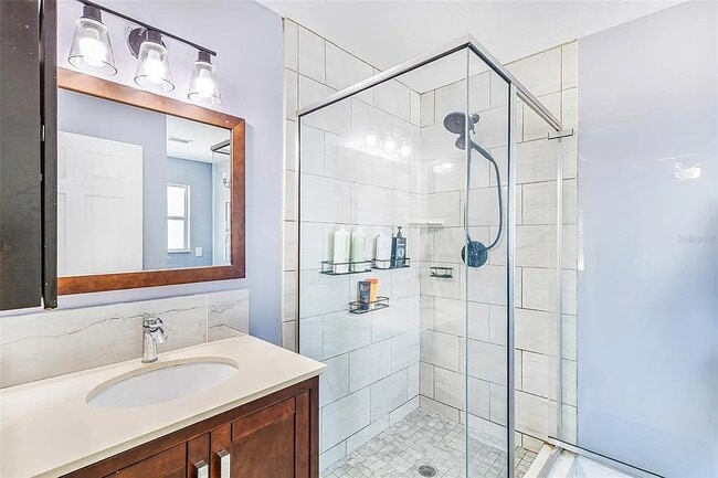 Photo - 323 Greenwood Ave