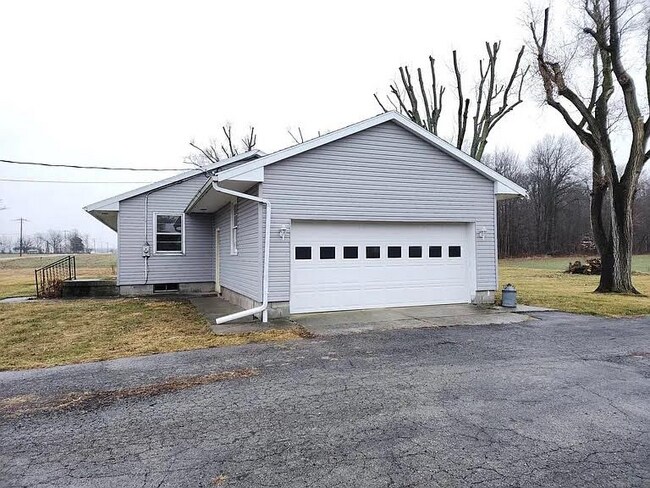 Photo - 4720 McClain Rd