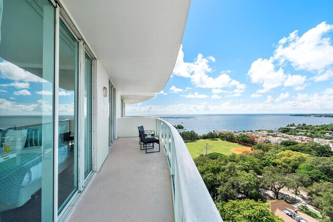 Photo - 2889 McFarlane Rd Unidad ID1240710P