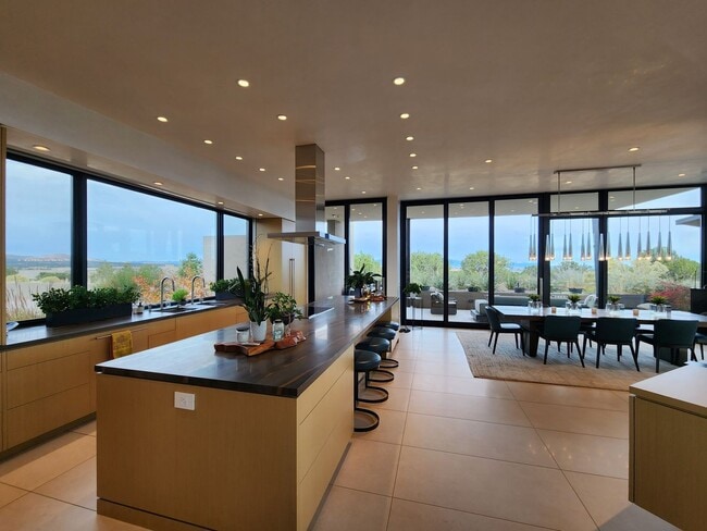 Photo - 36 Plz del Centro