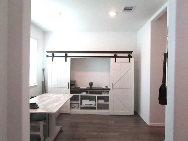 Photo - 9323 Darby Knoll Wy