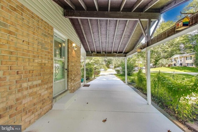Photo - 5406 Parkvale Terrace