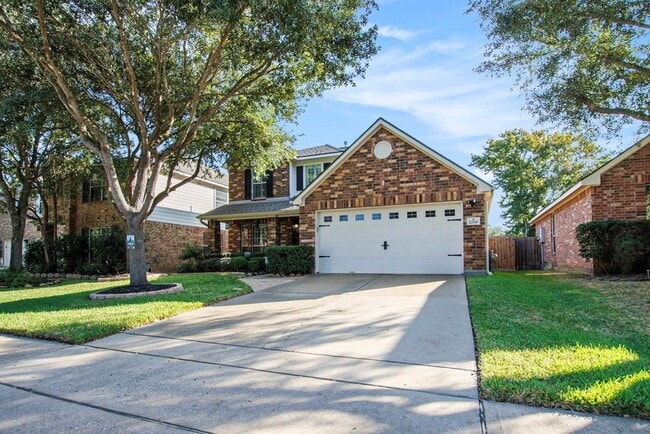 Photo - 22110 Field Green Dr