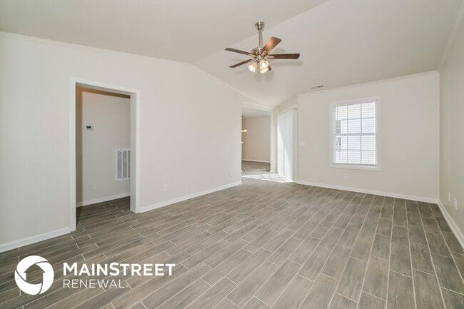 Photo - 10520 Lone Star Way