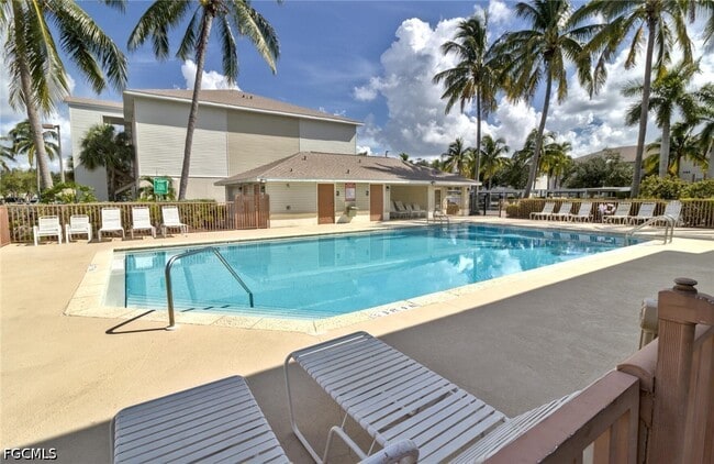 Building Photo - 1775 Four Mile Cove Pkwy Unit 1223