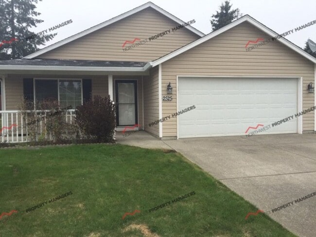 Building Photo - STATUS: PENDING APPLICATION-| R104 | $2195.00 Rental