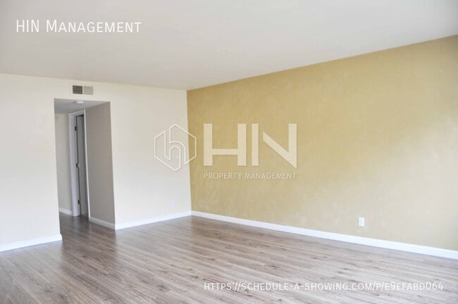 Photo - 2198 Goldcrest Cir