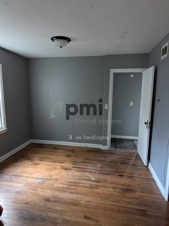 Photo - 600 E Jefferson Ave