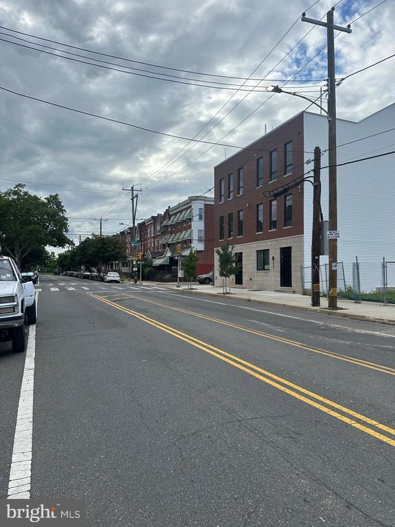 Photo - 3136 W Montgomery Ave