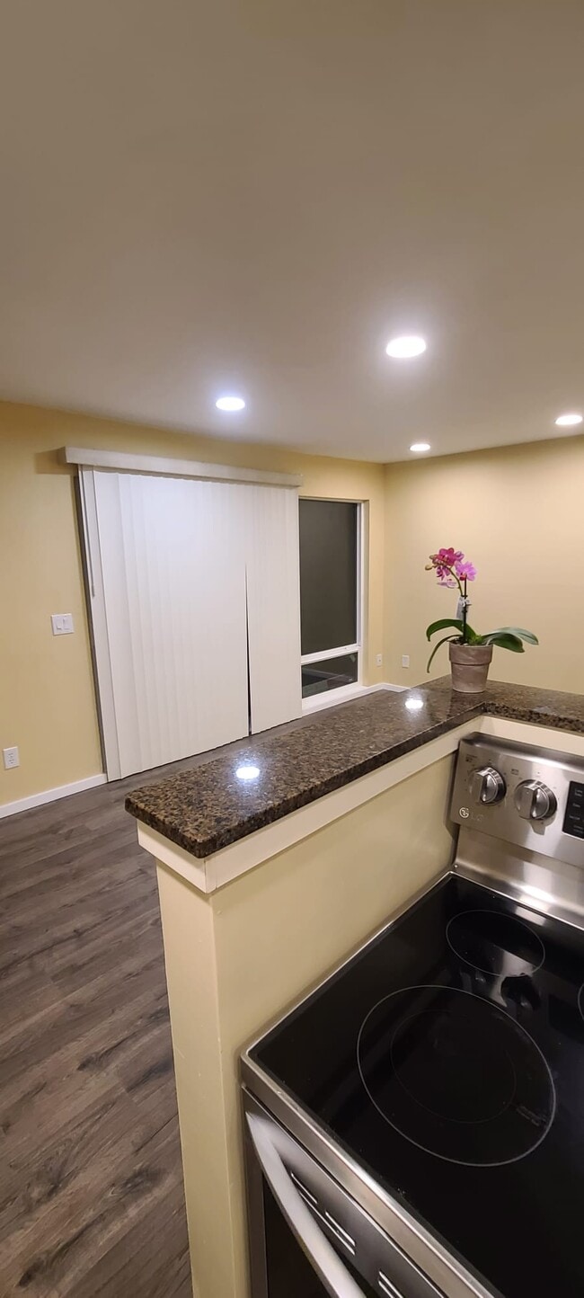 Building Photo - 15150 65th Ave S Unit 708 Rental
