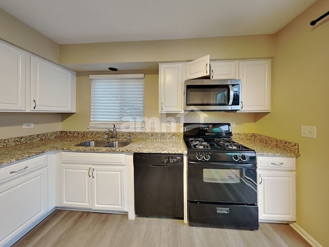 Photo - 1209 N Camden Ln