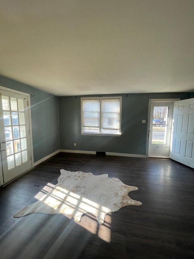 Photo - 71 5th St