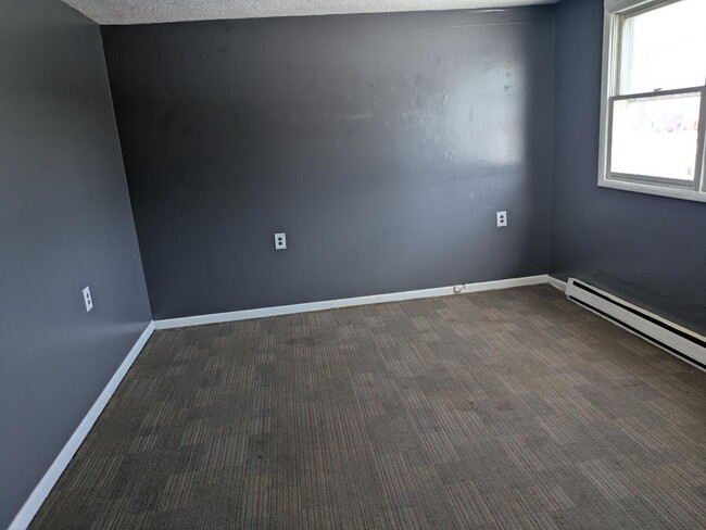 Photo - 1001 S Pittenger Rd