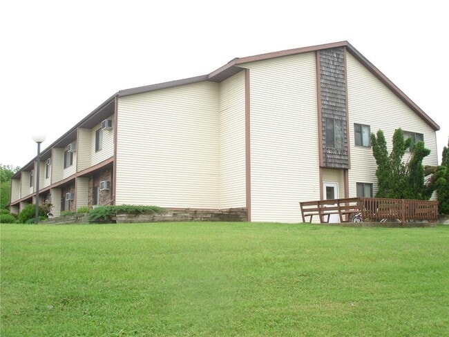 Photo - 602 E Warren St Unit #15