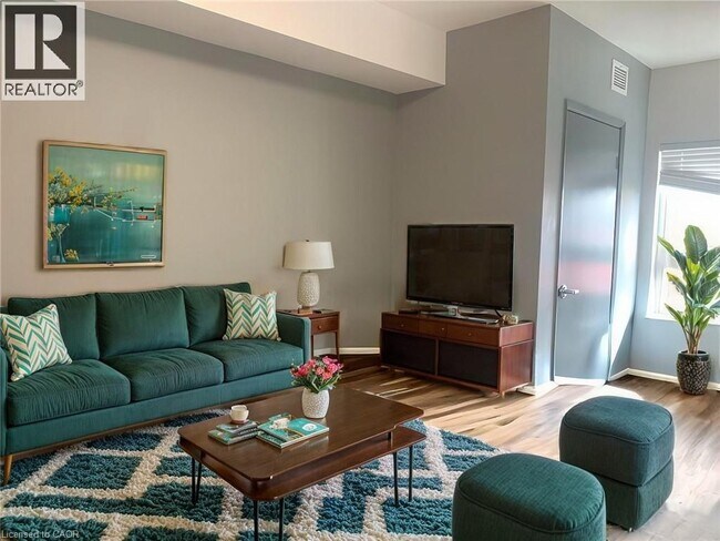 Photo - 258B Sunview St Unit 2812