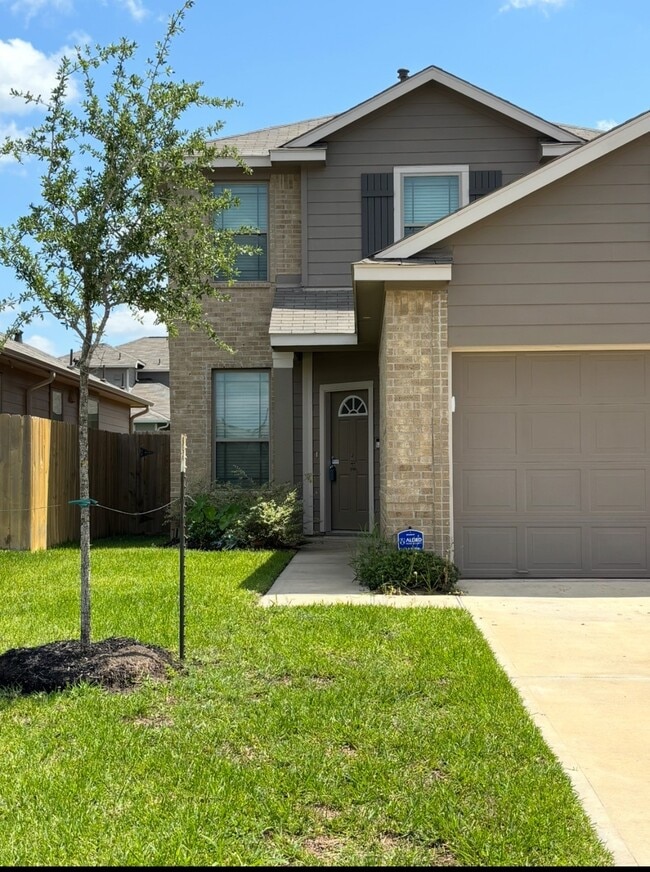 Building Photo - 14212 Sedona Rdg Dr Rental