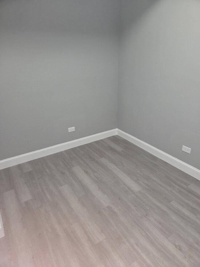 Photo - 2440 Virginia St Unit 1