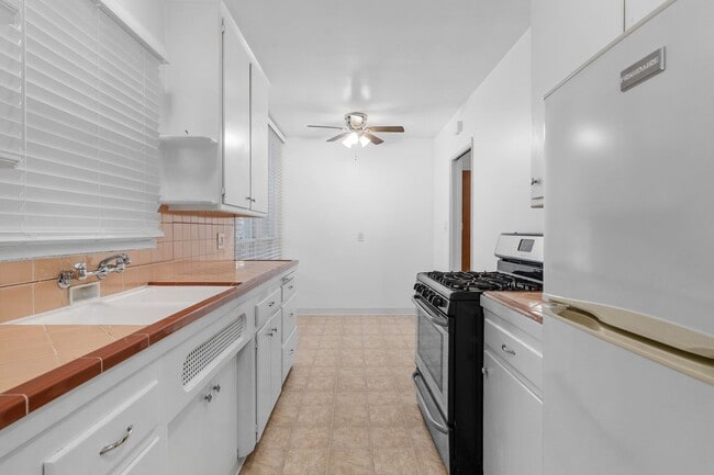 Photo - 3312 2nd St Unidad 03