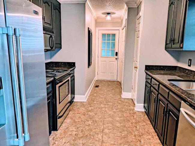 Photo - 100 Westridge Rd