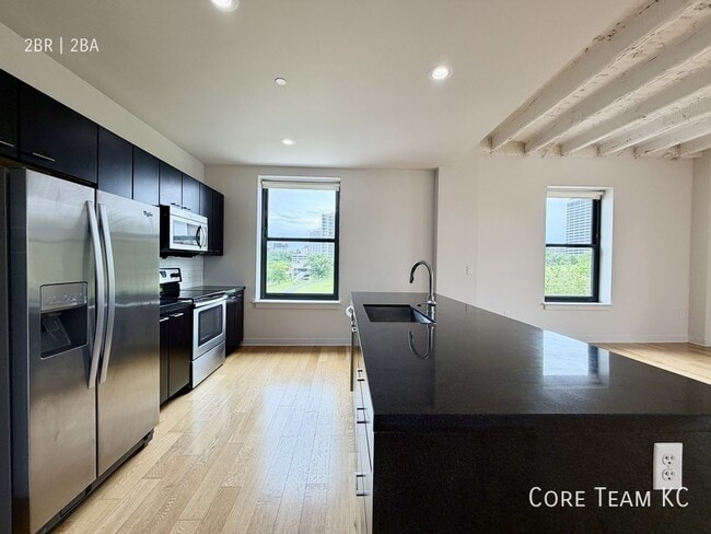 Photo - 217 W Pershing Rd Unit 610