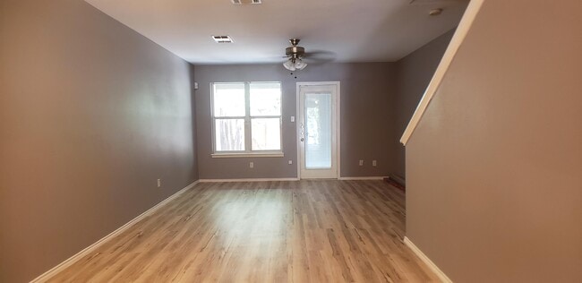 Photo - 19 Autumn Pass