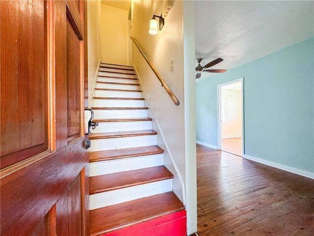 Photo - 936 Philip St