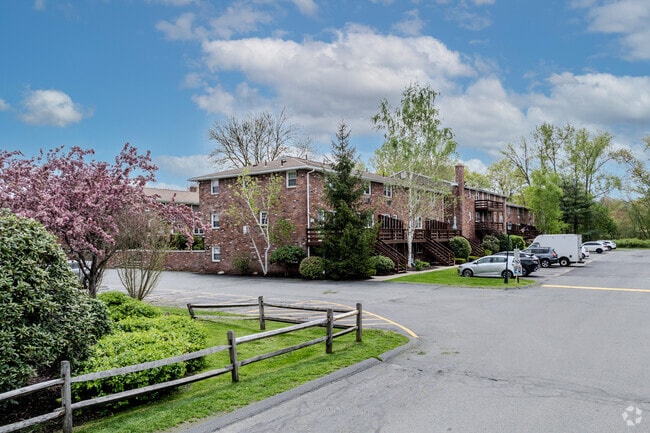Exterior - Heritage Village