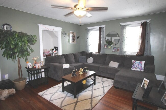 64-64 Rowe Ave Unit 3