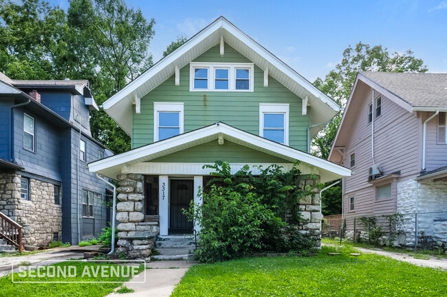 Building Photo - 3317 Agnes Ave