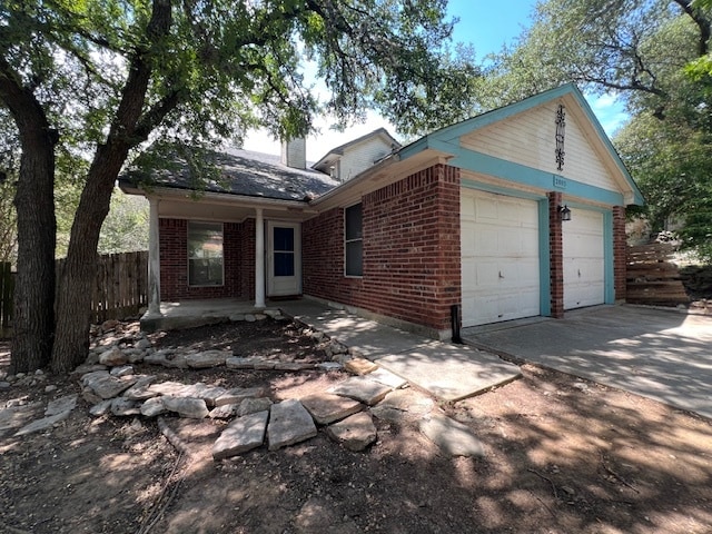 Building Photo - 2005 Castle Creek Dr Rental