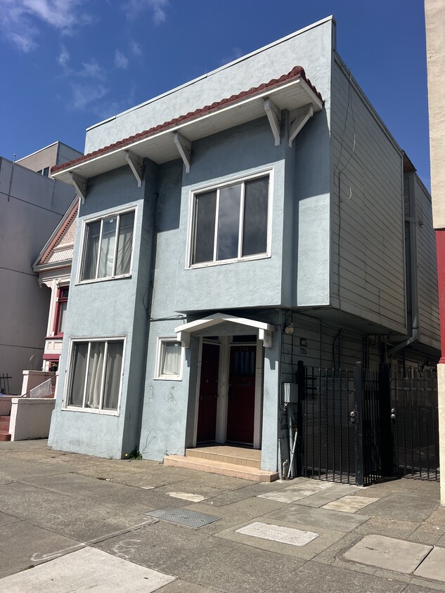 Photo - 725 Madison St (Oakland, CA)