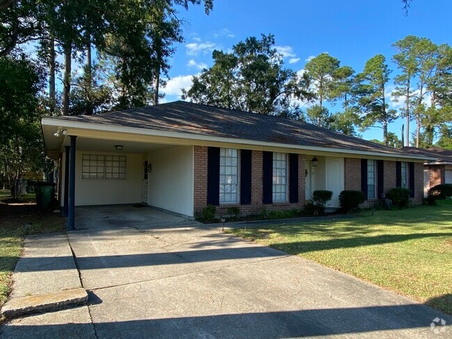 Building Photo - 1514 Lakewood Dr Rental