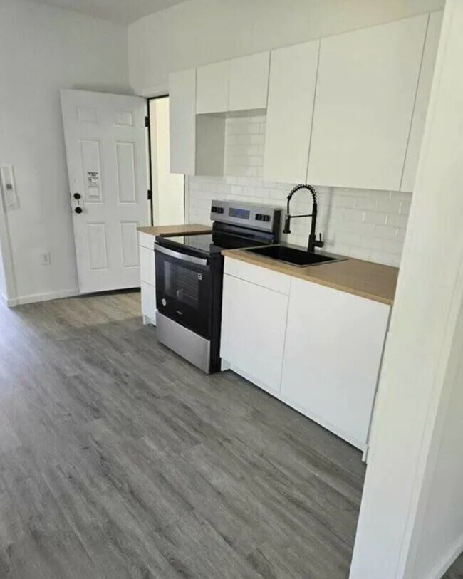 19 Mygatt St Unit 8