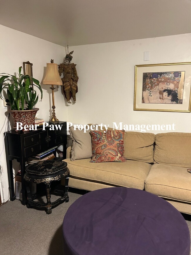 Photo - Adorable cabin in Evergreen! Unit 4