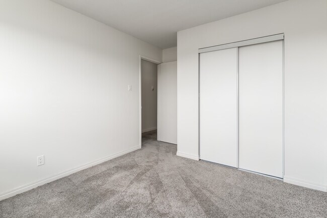 Photo - Monterey Pointe