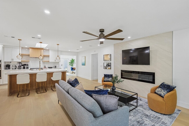 Photo - 6639 Aintree Cir Unidad ID1032087P