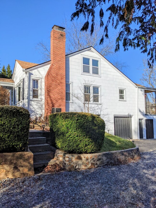 Photo - Beautiful Asheville Rental in the Malvern Hills Neighborhood!